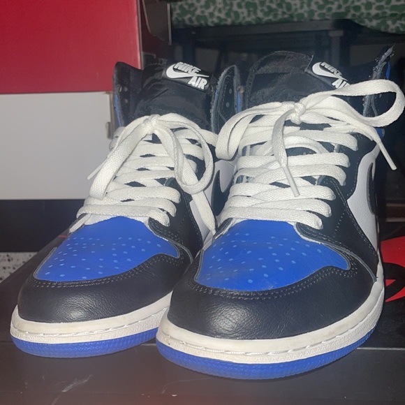 Nike Air Jordan 1 High ‘Royal Toe’ - Picture 7 of 10